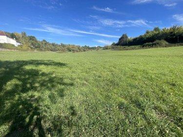 Bien agricole à vendre à Ribérac en Dordogne (24600), ref : 077/1646