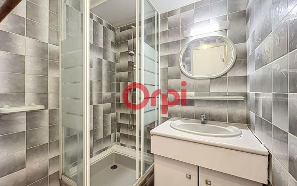 Appartement à vendre    1 pièce • 25 m2 Orsay