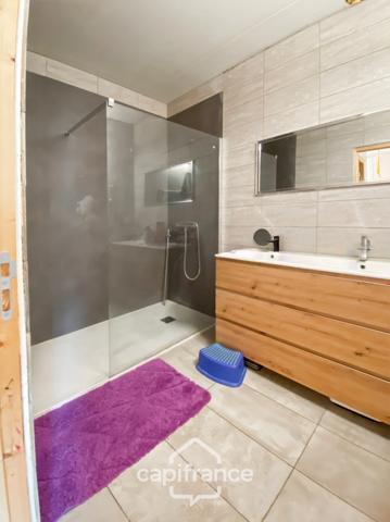 Dpt Jura (39), Maison de village à vendre BEAUFORT 39190 - maison 5 pièces