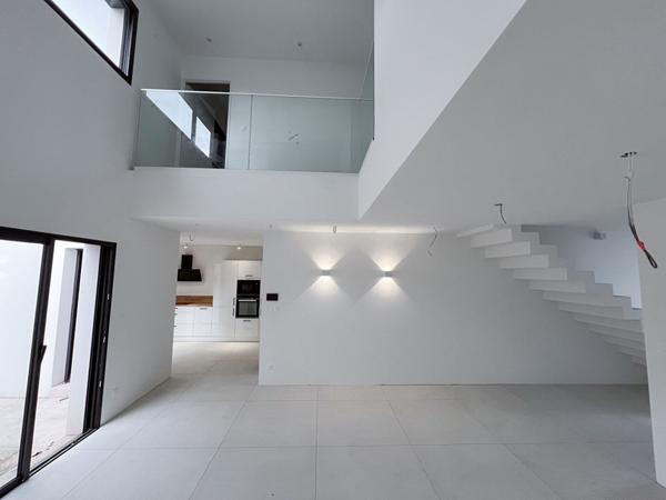 A VENDRE TRELAZE Maison 4 chambres 133 m² avec garage, jardin !