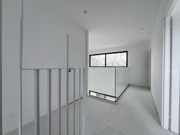 A VENDRE TRELAZE Maison 4 chambres 133 m² avec garage, jardin !