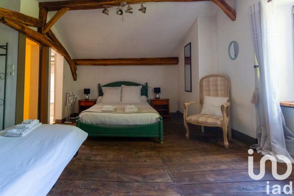 Maison à vendre 11 pièces 185 m² Saint-Léonard-de-Noblat