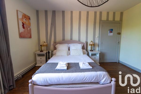 Maison à vendre 11 pièces 185 m² Saint-Léonard-de-Noblat