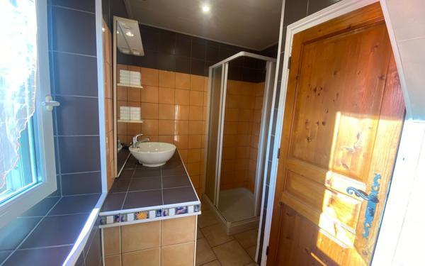 Maison à vendre    4 pièces • 93,46 m2 Largentière