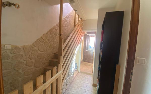Maison à vendre    4 pièces • 93,46 m2 Largentière