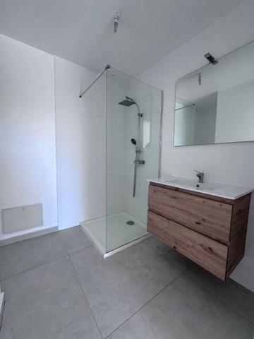 A LOUER JOLIE VILLA T4 EN DUPLEX A COLIN PETIT-BOURG