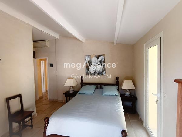 Maison à CAVALAIRE-SUR-MER, 83240 - 7 pièces 250m²