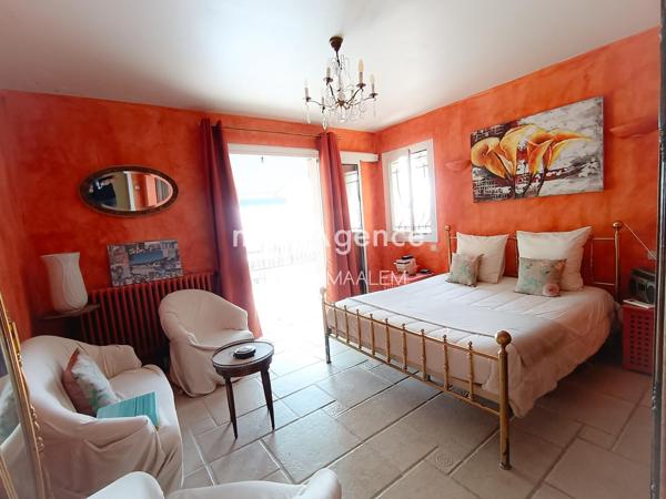 Maison à CAVALAIRE-SUR-MER, 83240 - 7 pièces 250m²