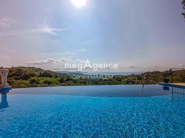 Maison à CAVALAIRE-SUR-MER, 83240 - 7 pièces 250m²