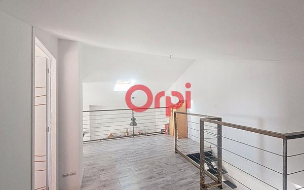 Maison à vendre    3 pièces •  Junas