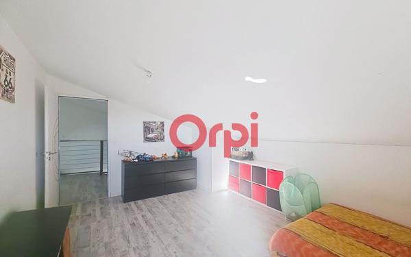 Maison à vendre    3 pièces •  Junas