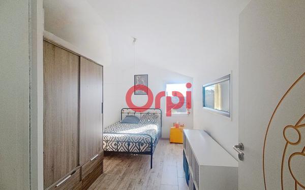 Maison à vendre    3 pièces •  Junas