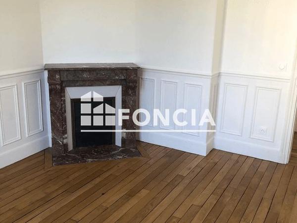 Location Appartement 3 pièces 68.64 m² - 1 PLACE DE L'EGLISE Rueil-malmaison 92500