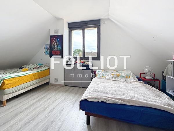 Superbe maison 7 pièces centre ville à Bréhal - À vendre