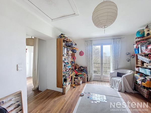 A Vendre Maison de ville de 134 m² avec terrasse et jardin au coeur de Mézin