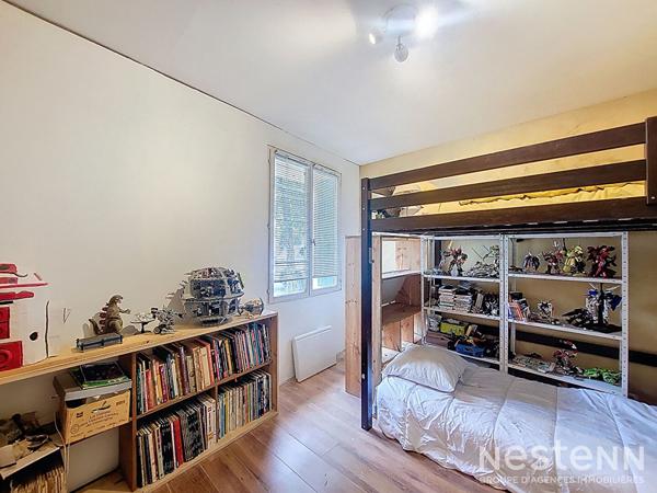 A Vendre Maison de ville de 134 m² avec terrasse et jardin au coeur de Mézin