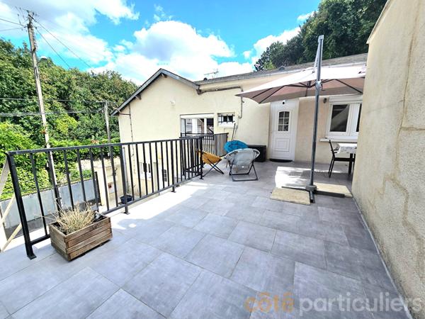 Vente
                Immeuble de rapport97 m² - 5 Pièces -
                    AMBOISE (37400)