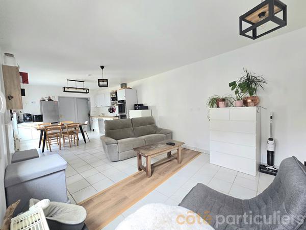 Vente
                Immeuble de rapport97 m² - 5 Pièces -
                    AMBOISE (37400)