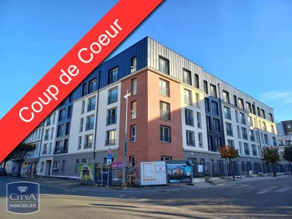 Appartement à louer 2 pièces 46.61m² Lucé (28110)