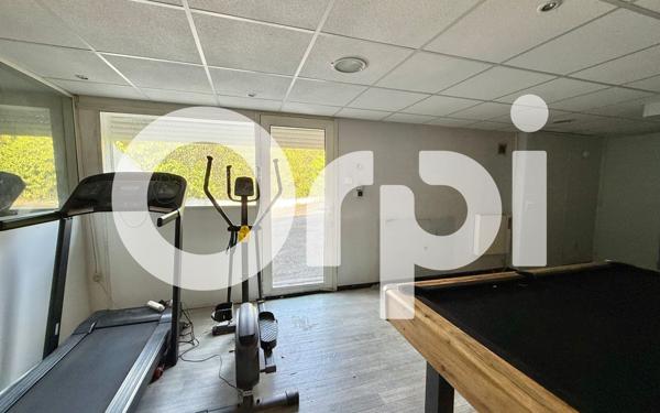 Maison à vendre    6 pièces •  Le Haillan