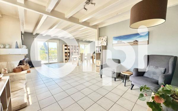 Maison à vendre    6 pièces •  Le Haillan