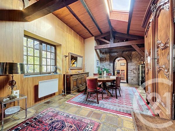 Maison à vendre  8 pièces - 300 m2 ORCINES - 63