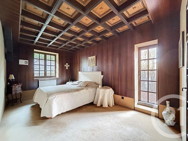 Maison à vendre  8 pièces - 300 m2 ORCINES - 63