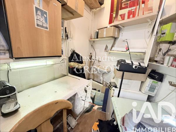 Nettoyage, Pressing à vendre 17 m² Paris 17