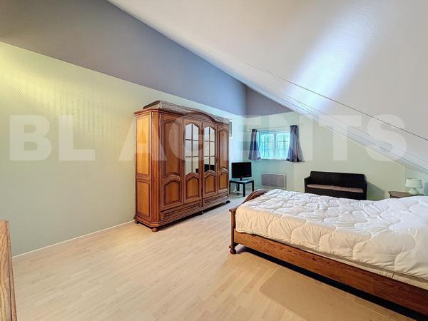 Mexy : villa contemporaine + maison indépendante avec revenu locatif. Une opportunité à saisir !