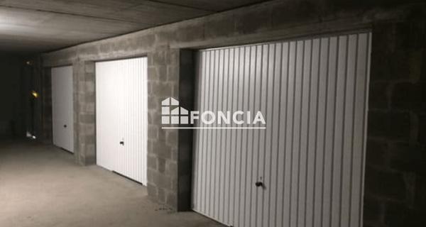 À vendre Parking 12 m² - Paris 75018