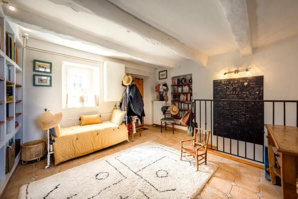 À vendre au Rouret, authentique maison de maître provençale du XIXe siècle
