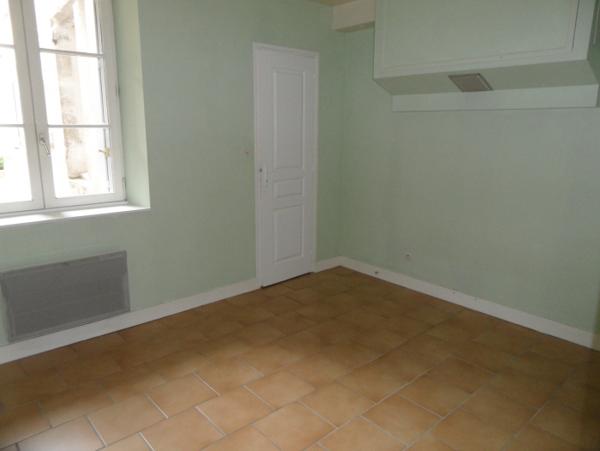 Location Appartement 2 pièces Blois (41000) - centre ville