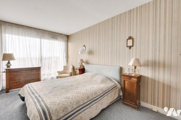 92260 Fontenay aux Roses - Mairie / Rue Boucicaut - Appartement de 120 m² - 4 chambres - BOX