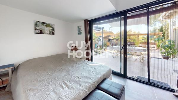 Secteur de Saint Antoine  , l'Isle-sur-la-Sorgue  - 167m² - 2450m² de terrain