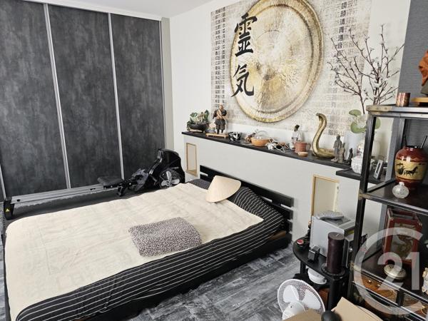 Appartement T3 à vendre  5 pièces - 72,51 m2 LONS LE SAUNIER - 39