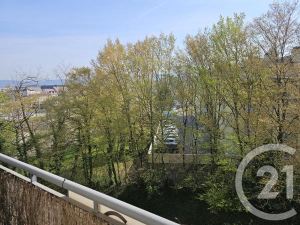 Appartement T3 à vendre  5 pièces - 72,51 m2 LONS LE SAUNIER - 39
