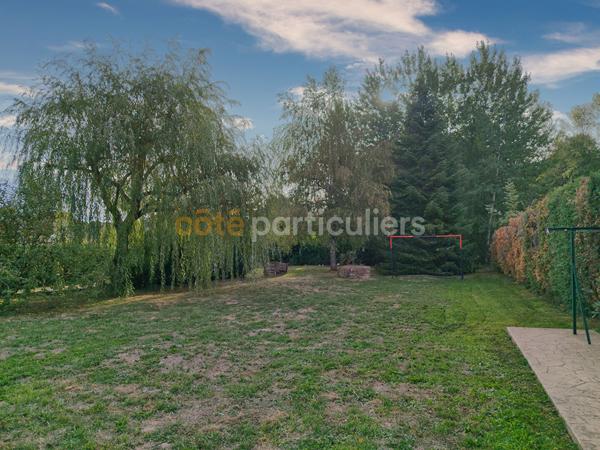 Vente
                Maison121 m² - 5 Pièces -
                    VILLETTE LES DOLE (39100)