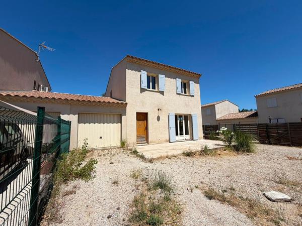 MAISON T4 - GARAGE - CLIMATISATION- JARDIN CLOTURE