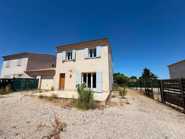 MAISON T4 - GARAGE - CLIMATISATION- JARDIN CLOTURE