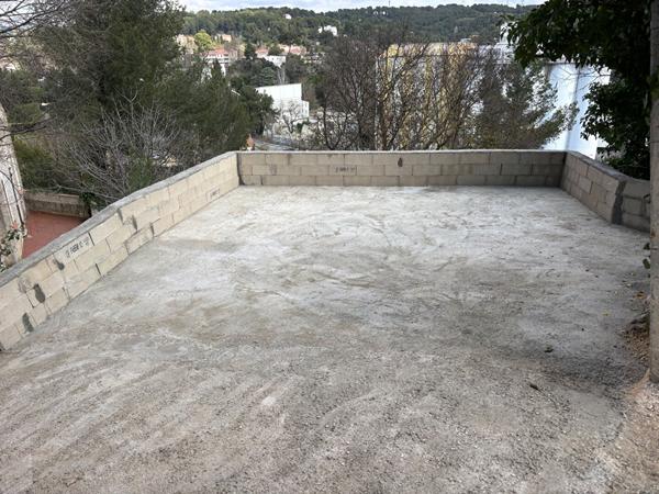 Maison 3 pièces de 67 m2 , terrain 500m², parking