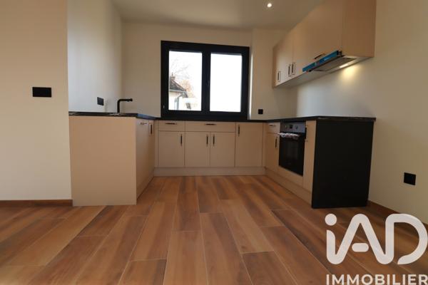 Location appartement 3 pièces 61 m² Troyes