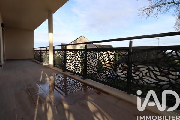 Location appartement 3 pièces 61 m² Troyes