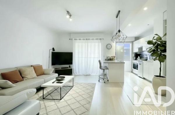 Appartement à vendre 5 pièces 98 m² Nice