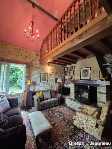 Jolie maison de campagne secteur Sainte Suzanne