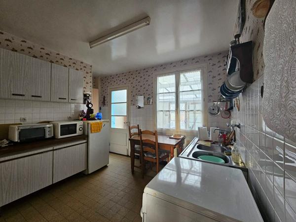 Rue, maison 3 chambres