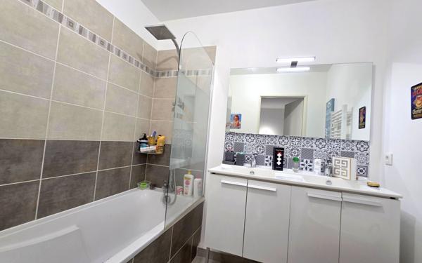 Maison à vendre    4 pièces • 94 m2 La Seyne-sur-Mer