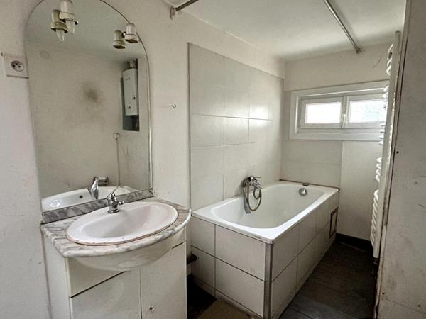 A VENDRE : Maison à WASQUEHAL • Noir Bonnet • 230 000 € FAI • Réf. 1349