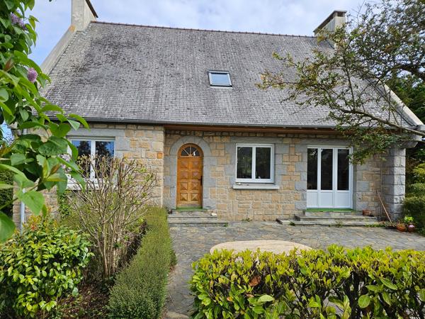 29600 MORLAIX Maison Morlaix 7 pièce(s) 147 m²