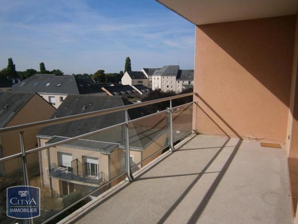 Appartement à louer 3 pièces 71.63m² Le Mans (72100)