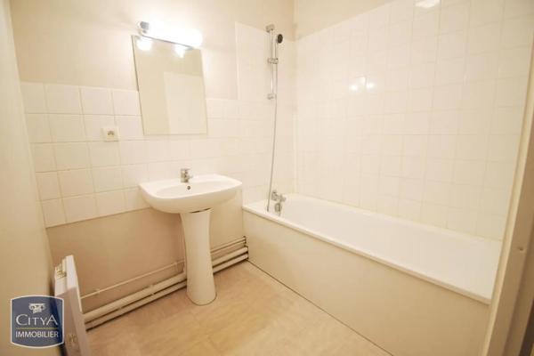 Appartement à louer 3 pièces 71.63m² Le Mans (72100)